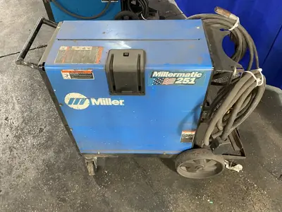 Used MILLER MILLERMATIC 251 Mig Welders Ohio US | HGR 24 #1506601