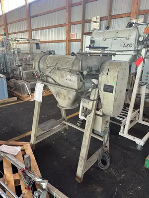 AZO E650 Screen Rotary | Perry Equipment (3)