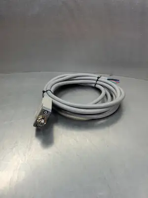 USED Omron D4C-1602 Limit Switch, 2A, 250VAC