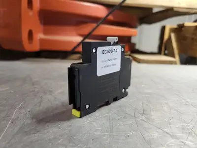 NEW 2007 CIRCUIT BREAKER INDUSTRIES QL18KM10