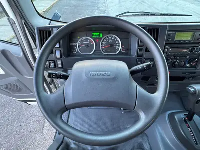Used 2019 ISUZU NQR Reefer Trucks Florida US | Truck and Van Outlet #1509201