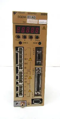 USED YASKAWA SGDM-01AD