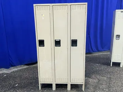 Used TENNSCO _UNKNOWN_ Cabinets Ohio US | HGR 24 #1439632