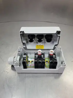 USED Allen-Bradley 800E-3PM