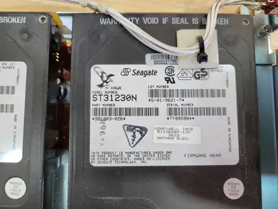 USED SEAGATE ST31230N