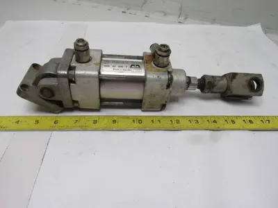Used MECMAN _UNKNOWN_ Pneumatic Cylinders | Arrow Industrial #632712