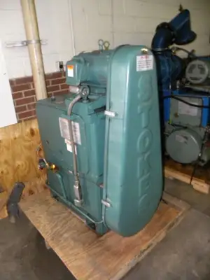 In-Out Style Vacuum Oil Quench Furnace