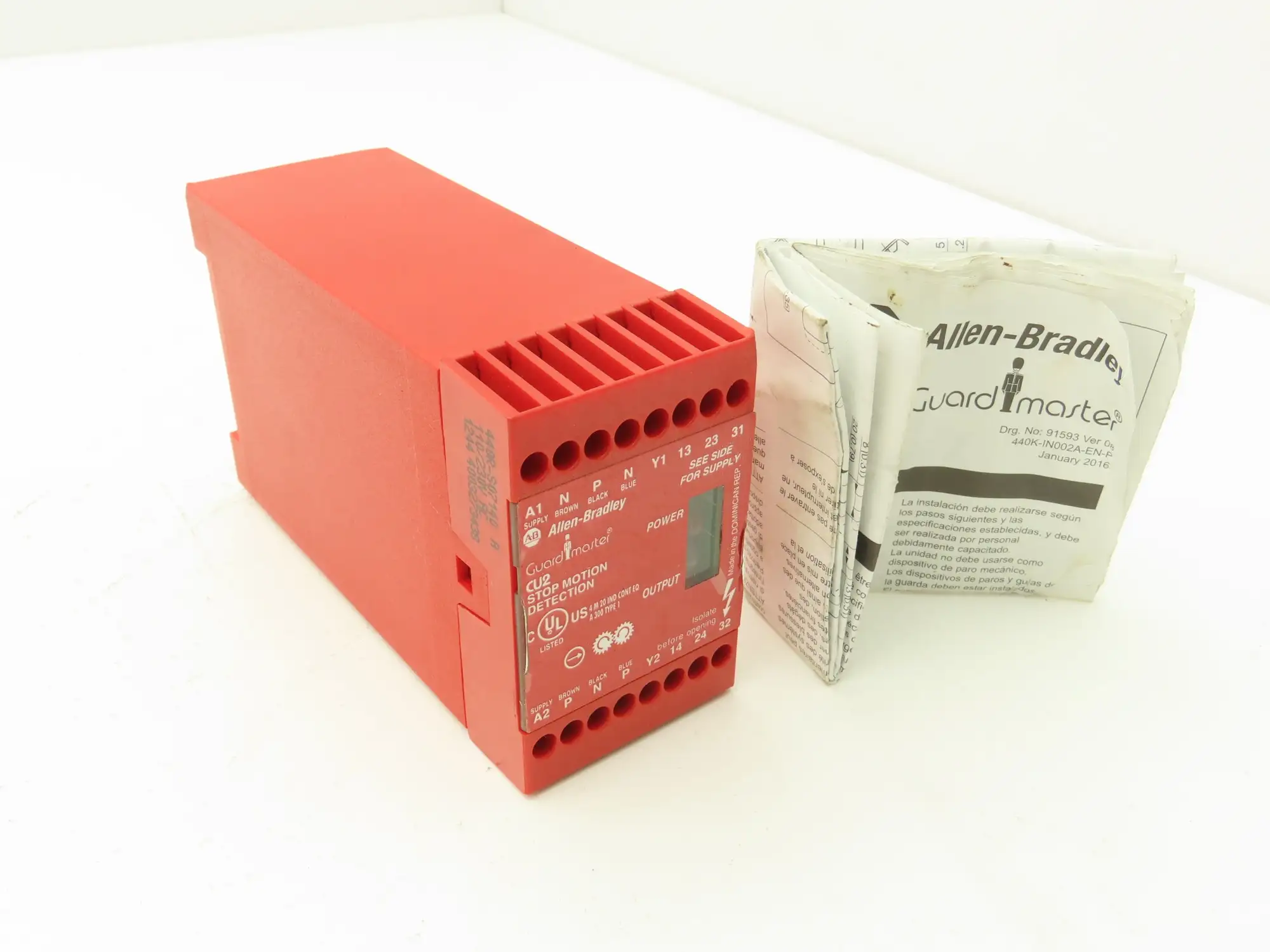 Allen Bradley 440R-S07140A Guardmaster Minotaur Stop Motion Detection 110/230VAC
