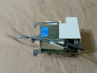 NEW CUTLER-HAMMER MSRA
