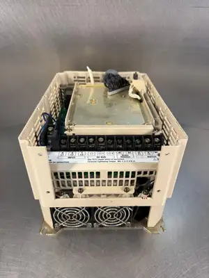*2094 Magnetek Staca-B021-A1 3Phase Inp 380-460V / Out 0-460V (7.6.3)