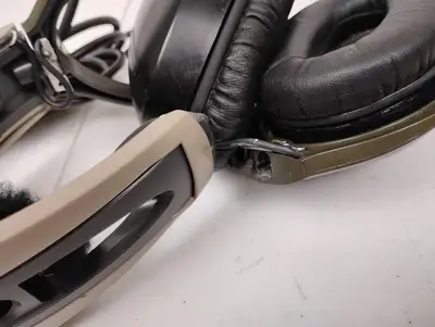 Used BOSE _UNKNOWN_ Commercial Audio/Visual Equipment Texas US | Sporadic Surplus LLC #1710748