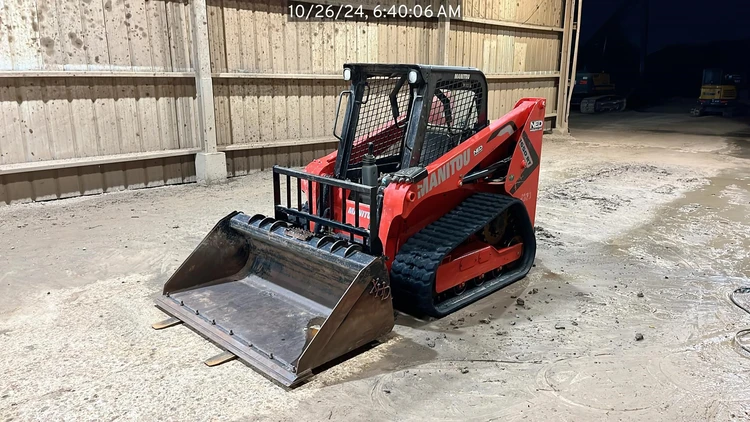 New | in-Stock 2022 MANITOU 1650RT Compact Track Loaders Texas US | National Equipment Dealers #1422829