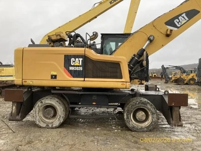 Used 2018 CATERPILLAR MH3026 Material Handlers New York US | Beck Equipment #1509311