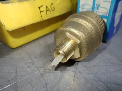 USED WATTS REGULATOR FV4M1