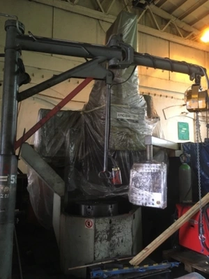 USED 1982 TOS HULIN MCSK 8 CNC