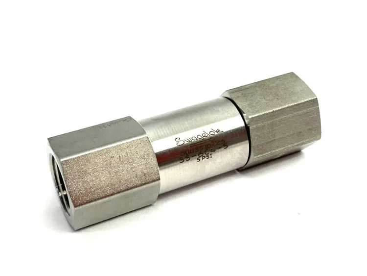 Used SWAGELOK STAINLESS STEEL POPPET CHECK VALVE, FIXED PRESSURE, 5PSI Valves/Fittings | Maverick Industrial Sales #1101093