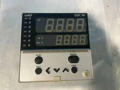 Used AZBIL C36TR1UA1100 Temperature Controls Ohio US | HGR 24 #1325971