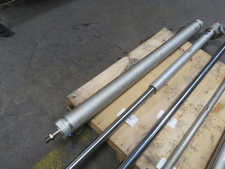 Used SMC _UNKNOWN_ Pneumatic Cylinders Texas US | OCO Industrial #1704262