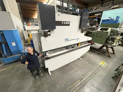 USED LVD PPEB 100 TON X 2500 MM + 1000 MM CNC