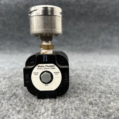 Used Watts R210-01A Air Pressure Regulators California US | Davliegogo LLC #1706417