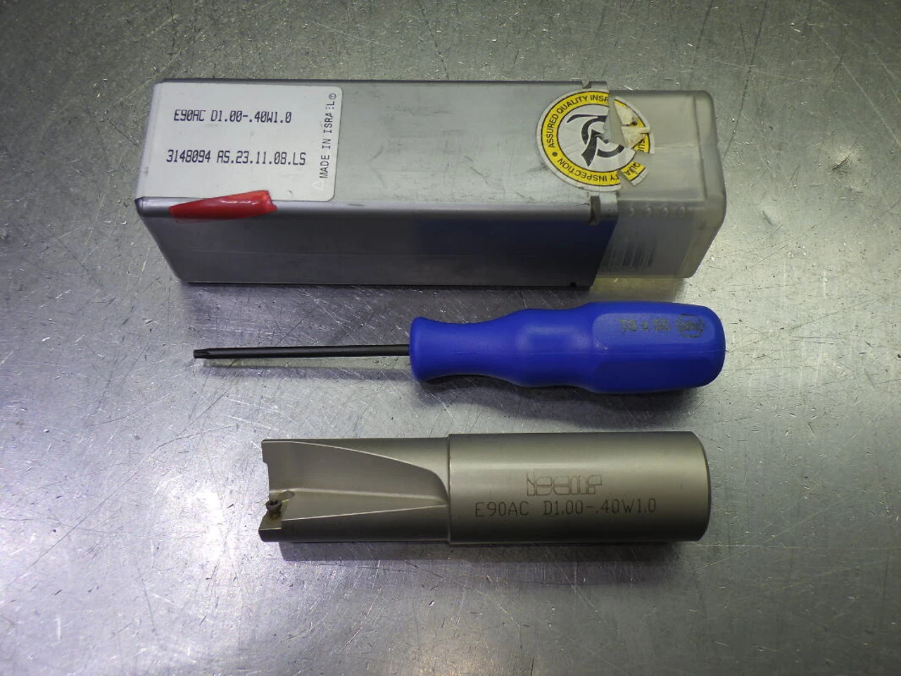 Iscar 1" 2 Flute Coolant Thru Endmill 1" Shank E90AC D1.00-.40W1.0 (LOC2774B)