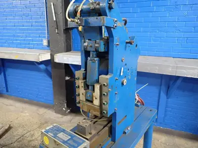 Used _UNKNOWN_ _UNKNOWN_ Pneumatic Presses Ohio US | HGR 24 #941799
