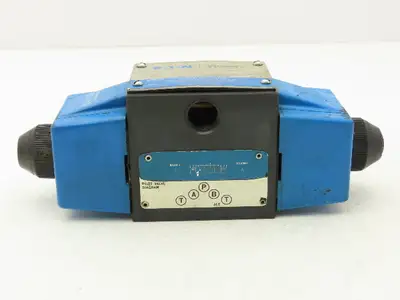 Used VICKERS _UNKNOWN_ Valves/Fittings Indiana US | Arrow Industrial #1316969