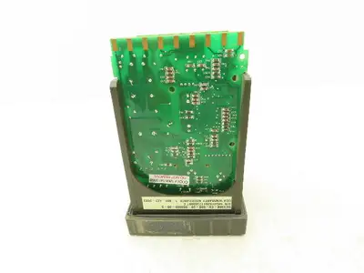 Honeywell DC330B-C0-000-20-000000-0 UDC3000 Versa-Pro Temperature Controller