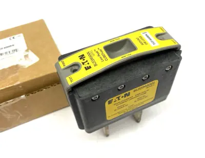USED EATON LOW-PEAK™ CUBEFUSE™ TIME DELAY FUSE, NON-INDICATING