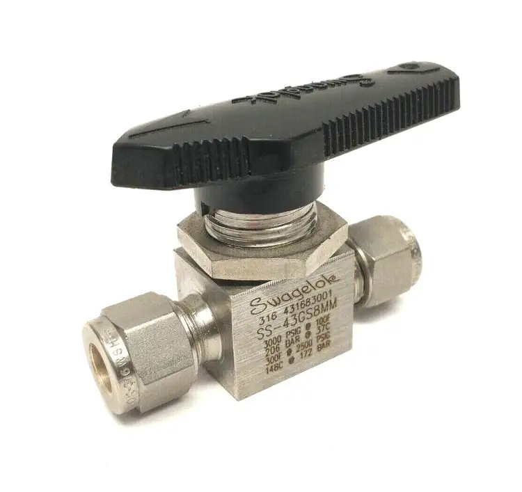 Used SWAGELOK _UNKNOWN_ Valves/Fittings | Maverick Industrial Sales #1105935