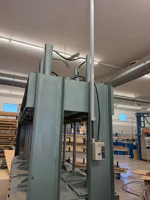 Used _UNKNOWN_ _UNKNOWN_ Laminating Presses British Columbia CA | Coast Machinery Group #1283782