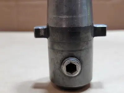 USED UNIVERSAL ENGINEERING 80345
