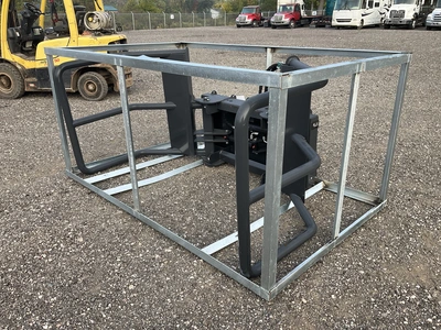Used WOLVERINE BSH-12-75D SKID STEER BALE SQUEEZE HYDRAULIC ADJUSTABLE Bale Grabbers Michigan US | Miedema Asset Management Group #1579510