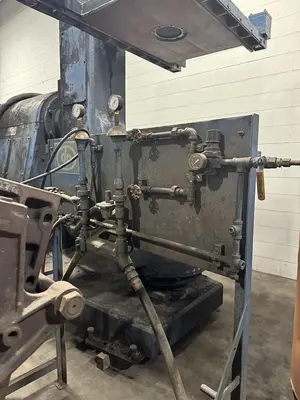USED DEPENDABLE CORE MACHINE