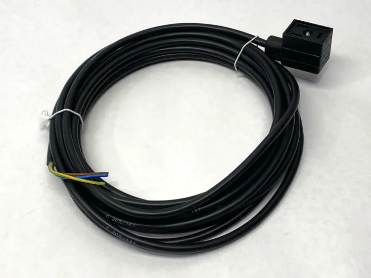 Used LUMBERG AUTOMATION VB 1D-3-2-205/5 M, 12216 Cable & Wire | Maverick Industrial Sales #1108692