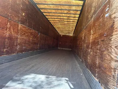 2005 Great Dane 53 ft Dry Van Trailer - Swing Door