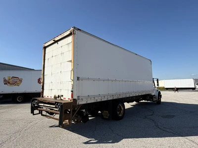 Used 2012 FREIGHTLINER BUSINESS CLASS M2 26' BOX TRUCK Box trucks Ohio US | Miedema Asset Management Group #1709389