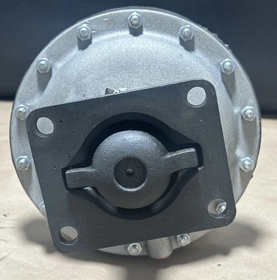 NEW Rockwell Automation Typ D 2” Fig 240