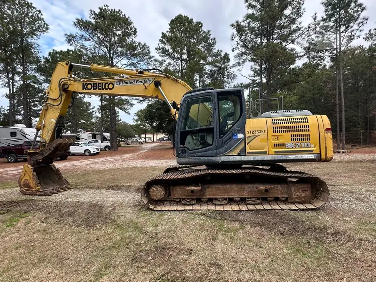 Used 2016 KOBELCO SK210 LC-9 Crawler Excavators South Carolina US | Palmetto Machinery #1436833