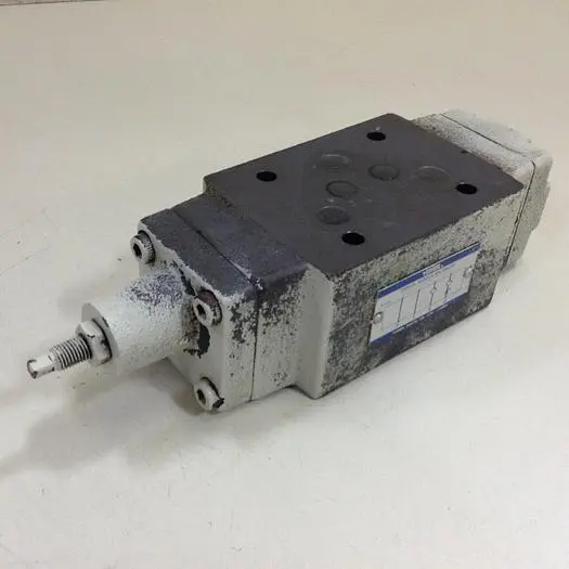 Used YUKEN SD1150-0-1001 Valves/Fittings Michigan US | Ideal Machinery #590575