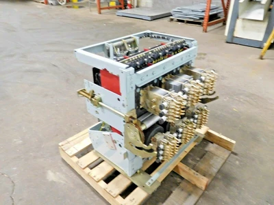 Used GE AKR-7F-100 Circuit Breakers Ohio US | Equipment Recovery Corp. #1329728
