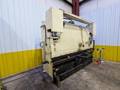 230 TON X 12' PACIFIC MODEL J230-12 HYDRAULIC PRESS BRAKE WITH AUTOMEC CNC BACK GAUGE