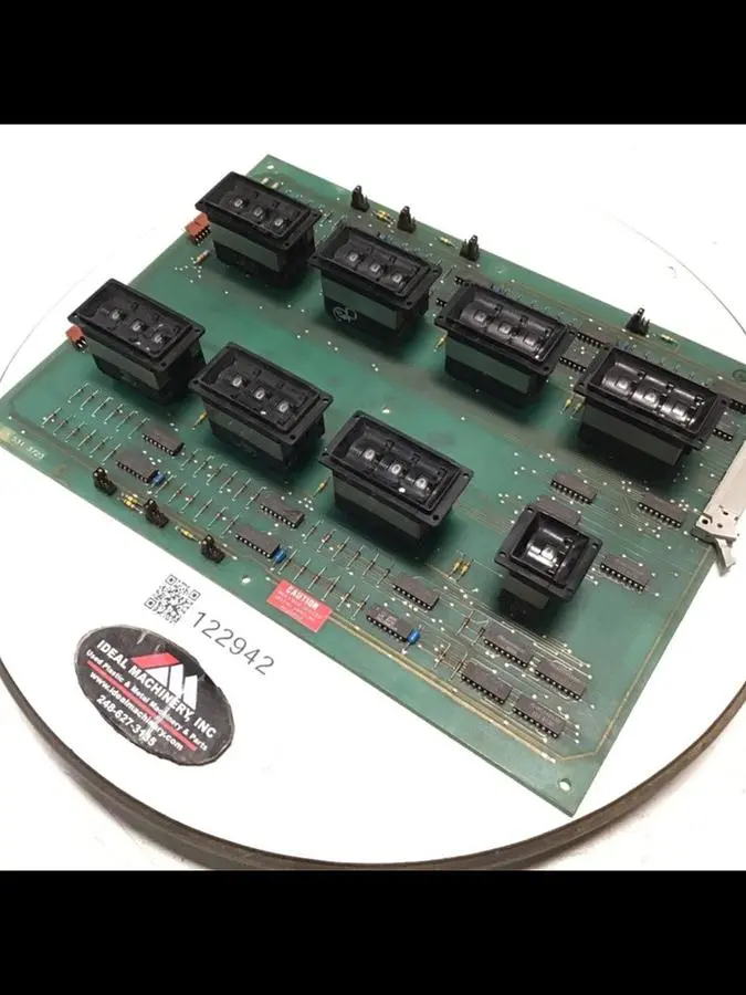 USED CINCINNATI MILACRON 3-531-3723A
