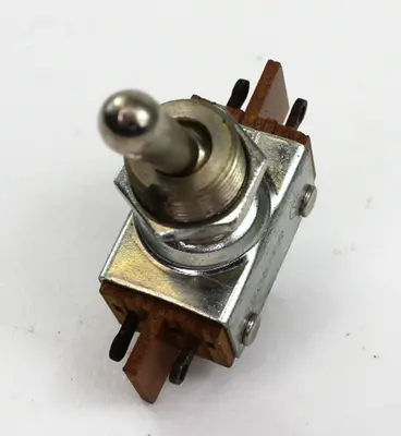 USED UND LAB INC 20905-FR