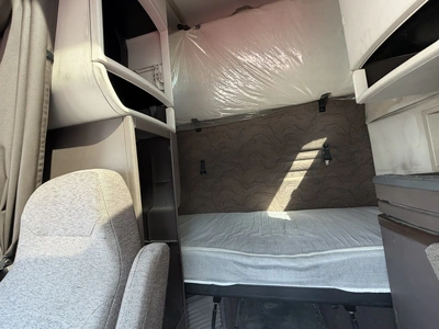Used 2013 VOLVO VNL Conventional trucks Indiana US | Miedema Asset Management Group #1414634