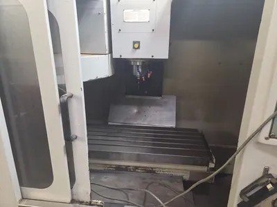 1996 MILLTRONICS VM-17 Vertical Machining Centers | Bud's Equipment Sales (4)