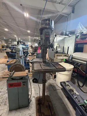 Used 1989 DELTA 15-270 Heavy Duty Multiple Spindle Drills including Gang & Cluster Minnesota US | Source Machinery Sales #1404154