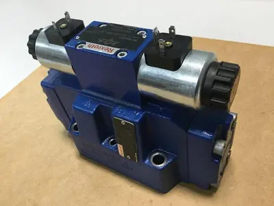 USED REXROTH 4WE6J62/EG24N9K4/B10