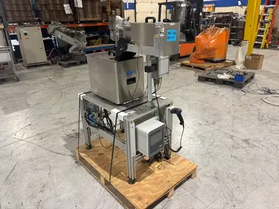 USED WEBER VIBRATORY STEP FEEDER SYSTEM MFS168 SOR 3, C30S1M CONTROLLER