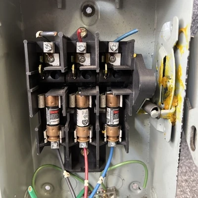 Used Eaton DG321NRB Misc Electrical & Power Parts California US | Davliegogo LLC #1710182